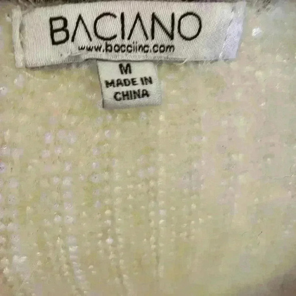 Baciano Long Ultra Soft And Fuzzy Open Cardigan Size Medium New Without Tags! - Picture 6 of 8